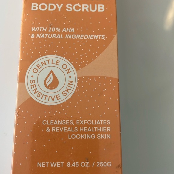 Vigority KP Bump Eraser Body Scrub - Picture 8 of 9